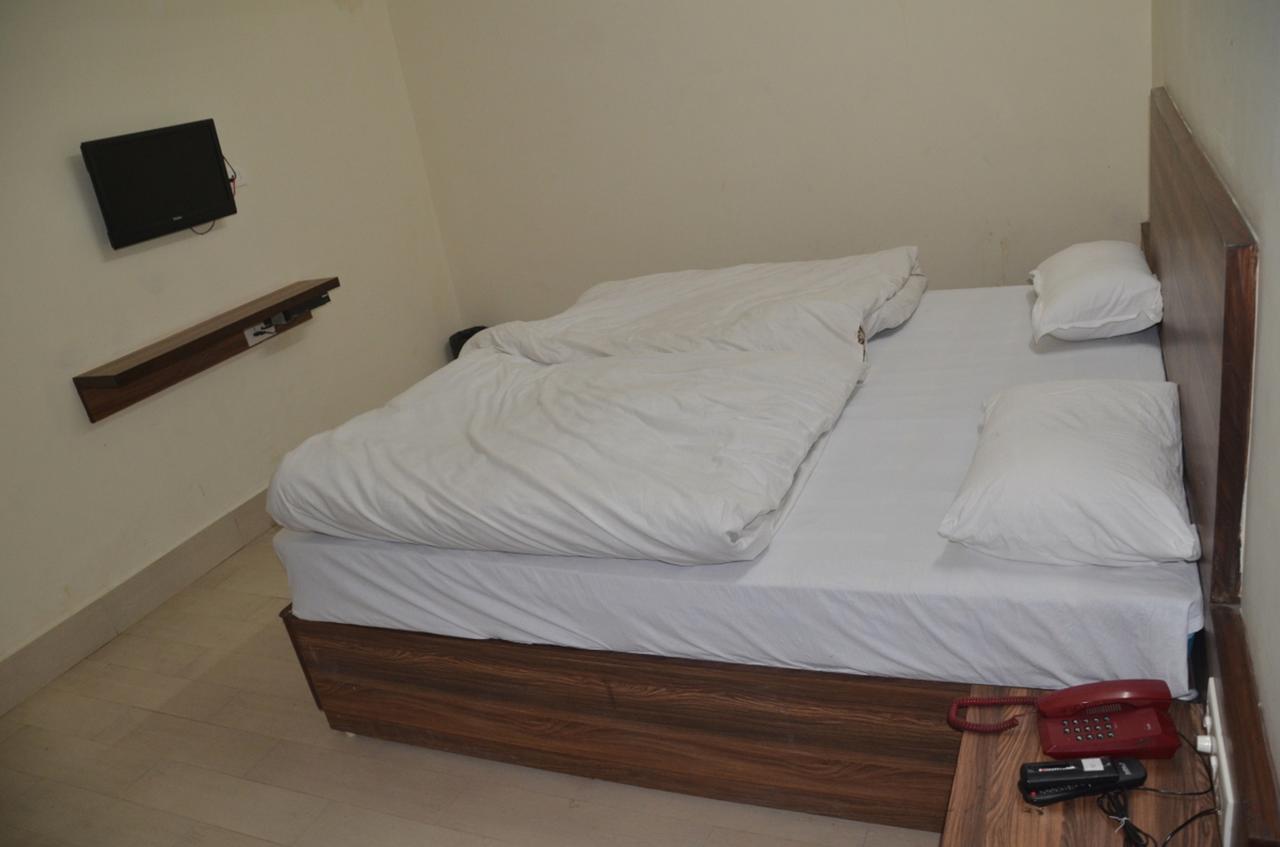 Hotel Khajuraho Regency Bhopal Buitenkant foto